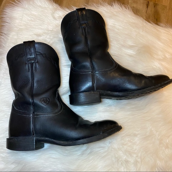 Ariat Other - Ariat Heritage Roper Western Cowboy Boot Sz 9.5 D